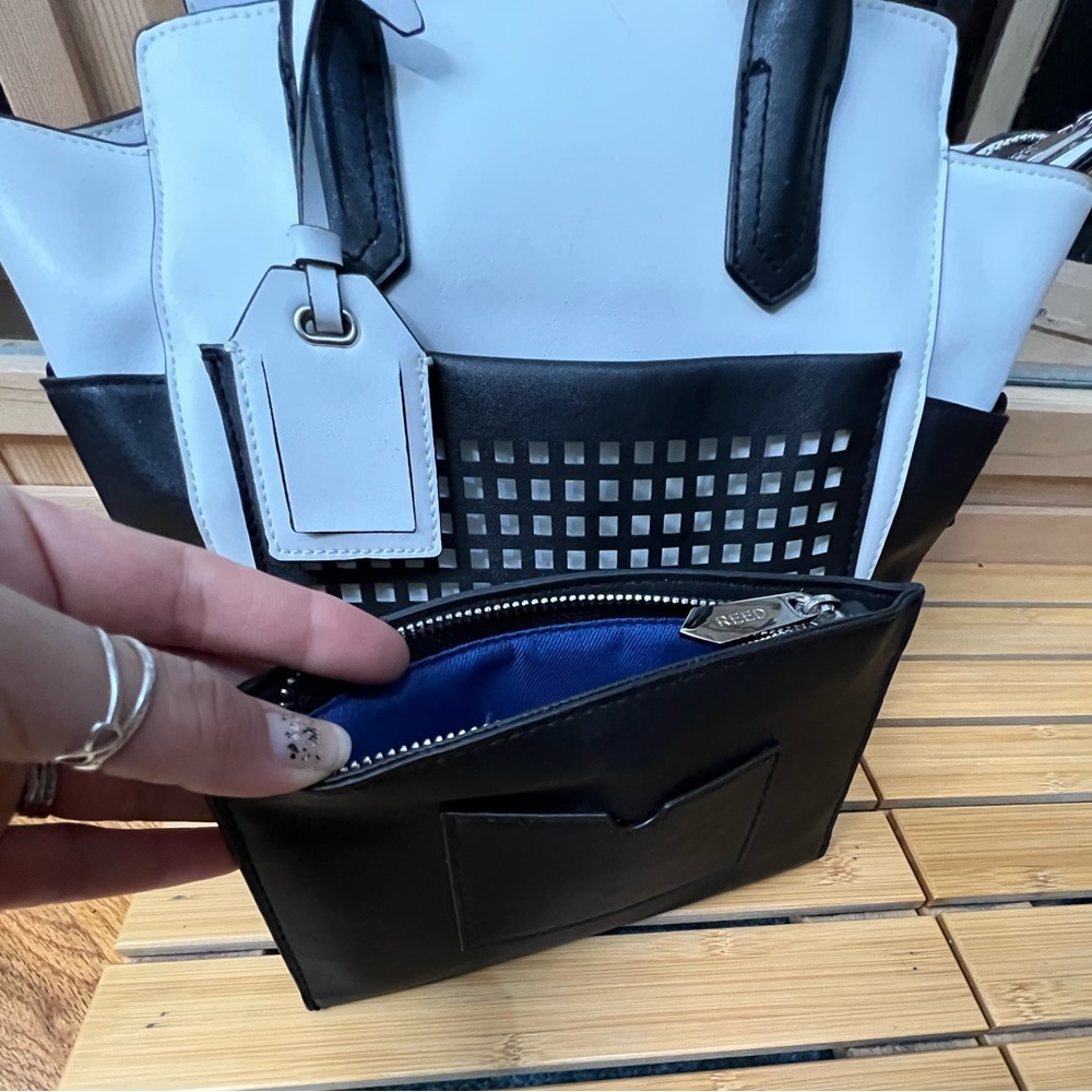 Reed Krackoff Atlantique perforated black and white Handbag - Picture 9 of 14